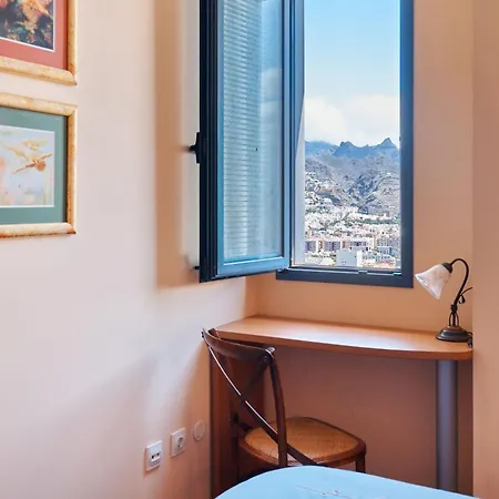 Eden Rentals Altavista Suites Apto Torre 1 Santa Cruz de Tenerife Esterno foto